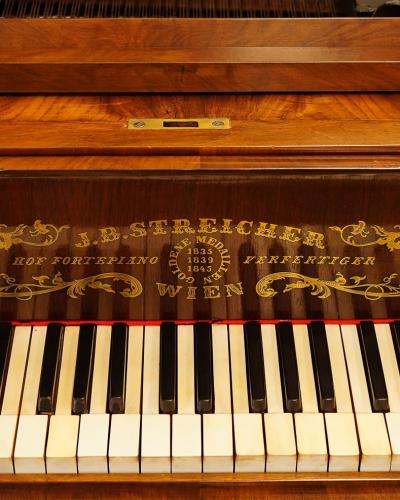 Streicher piano